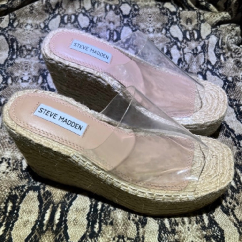 Steve Madden wedge